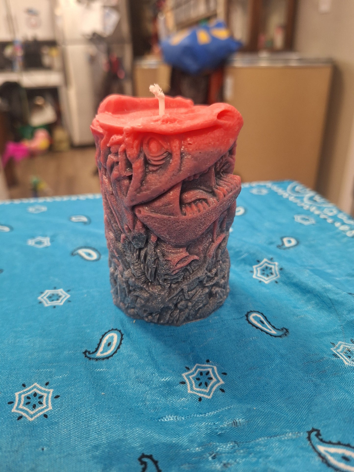 T rex dinosaur piller candle