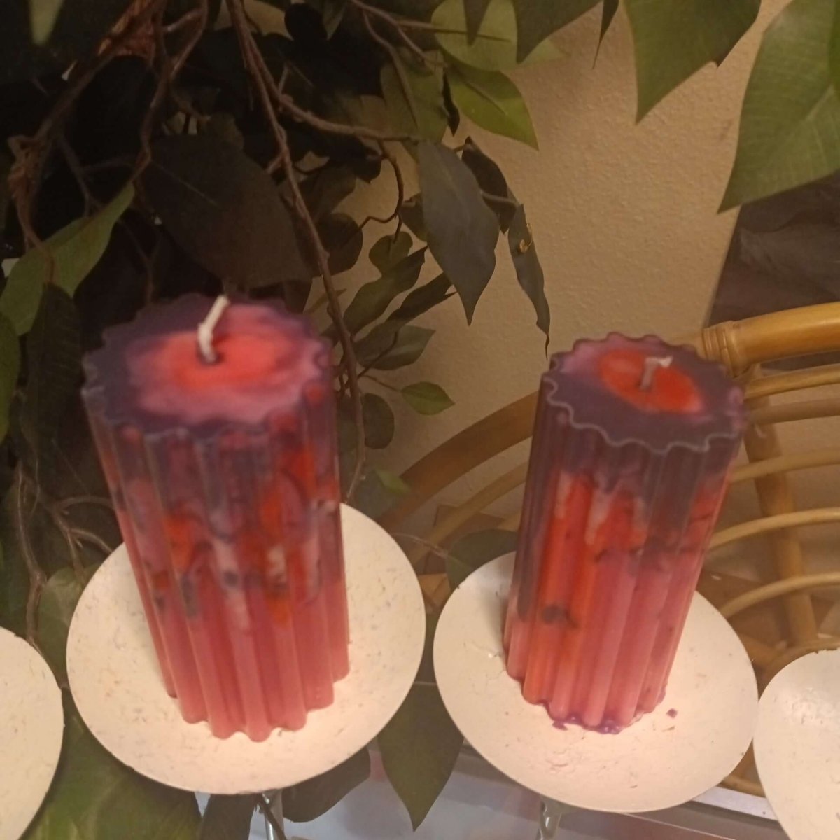 PAIR OF PINK N BLACK UNIQUE medium piller scented candles14