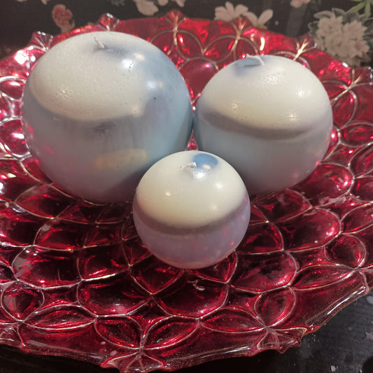 Group of 3 orb candles