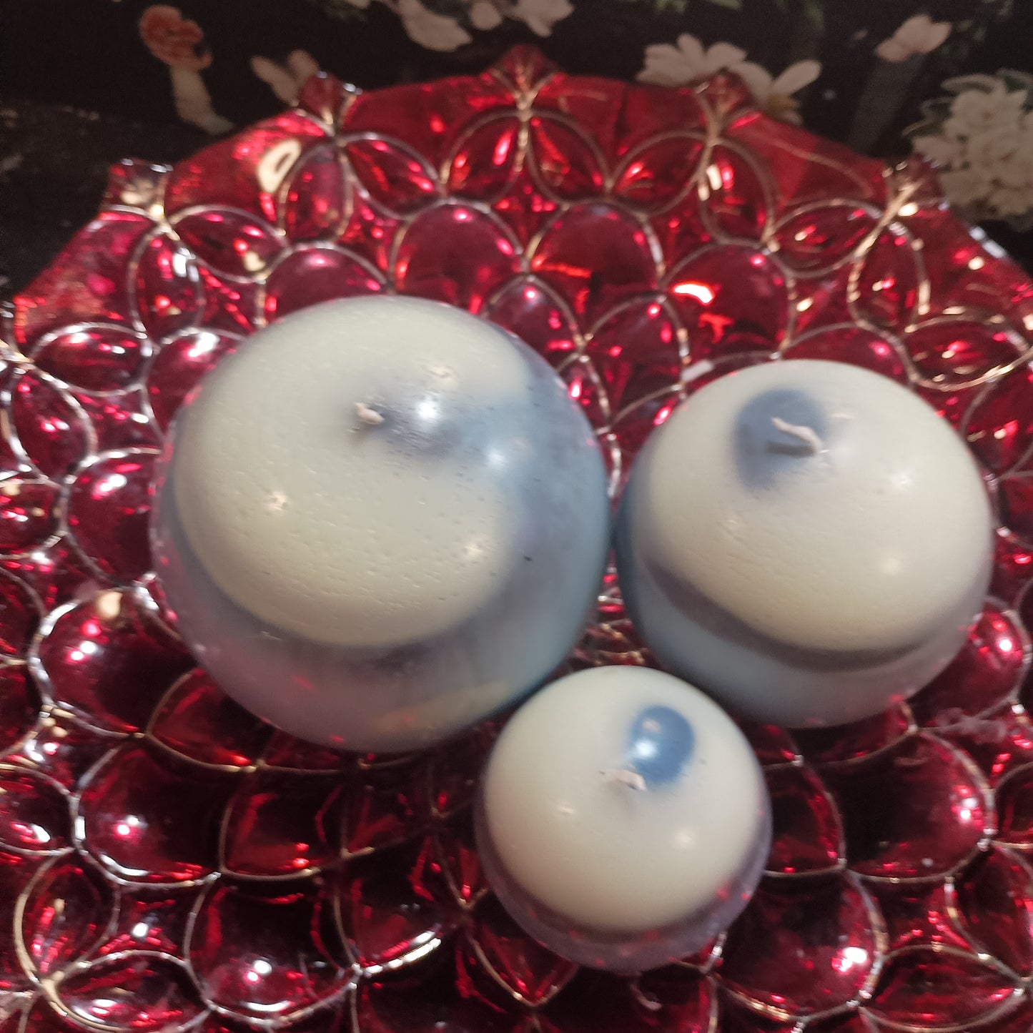 Group of 3 orb candles