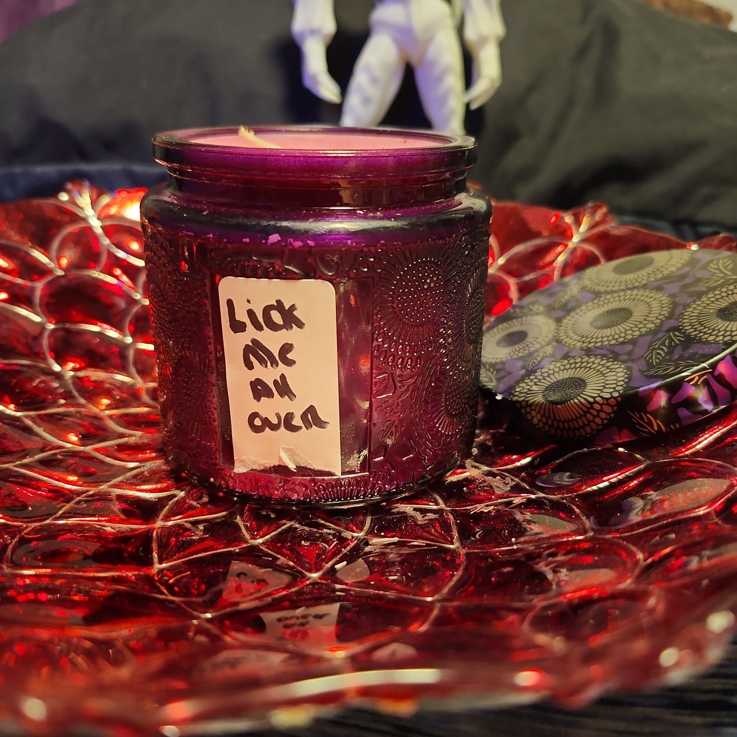 10 Oz purple glass jar scented candle