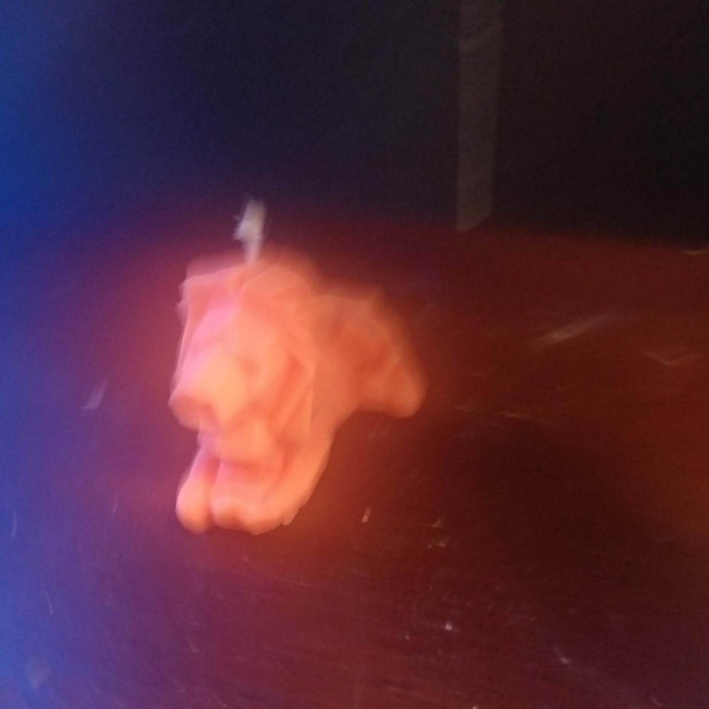 ORANGE BLACKLIGHT scented lion candle6