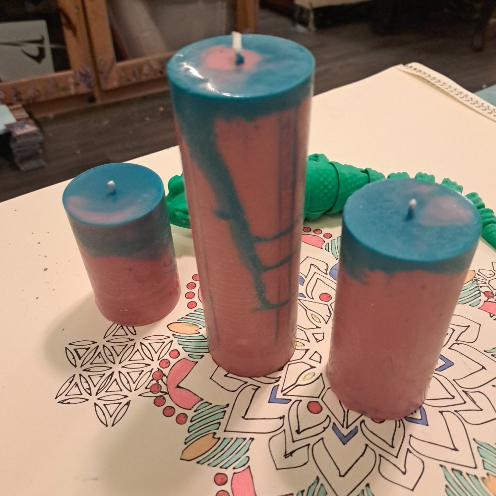 3 set of pink and blue splatter piller candles26