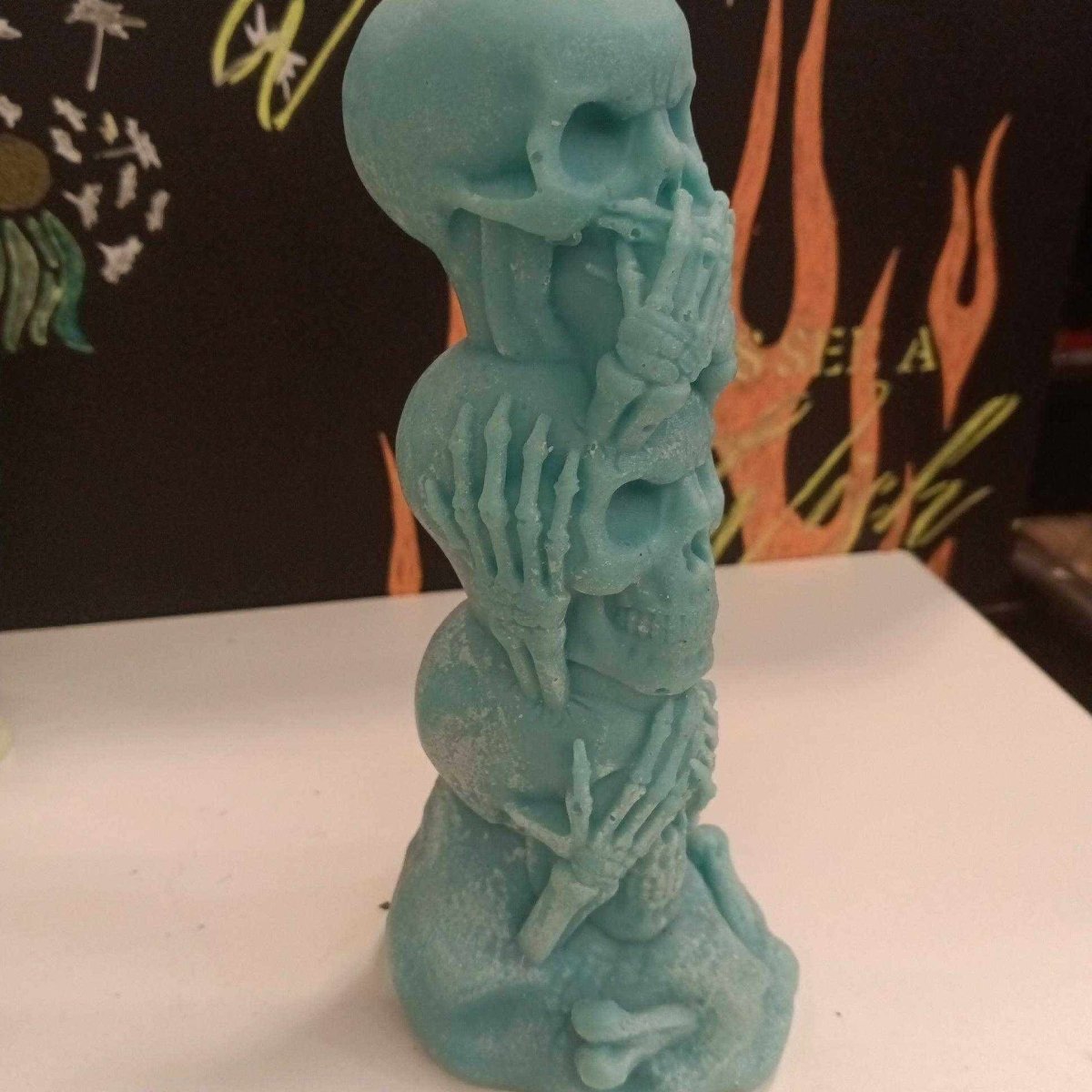 augamaine tower of skulls candlesCande9