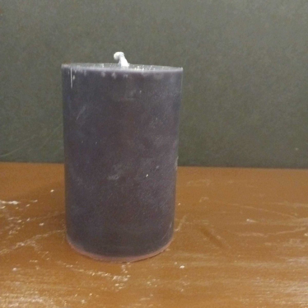 BLACK small piller candleCandle5