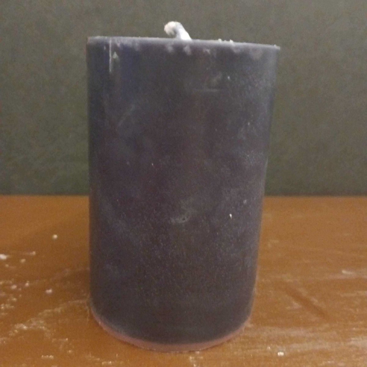 BLACK small piller candleCandle5