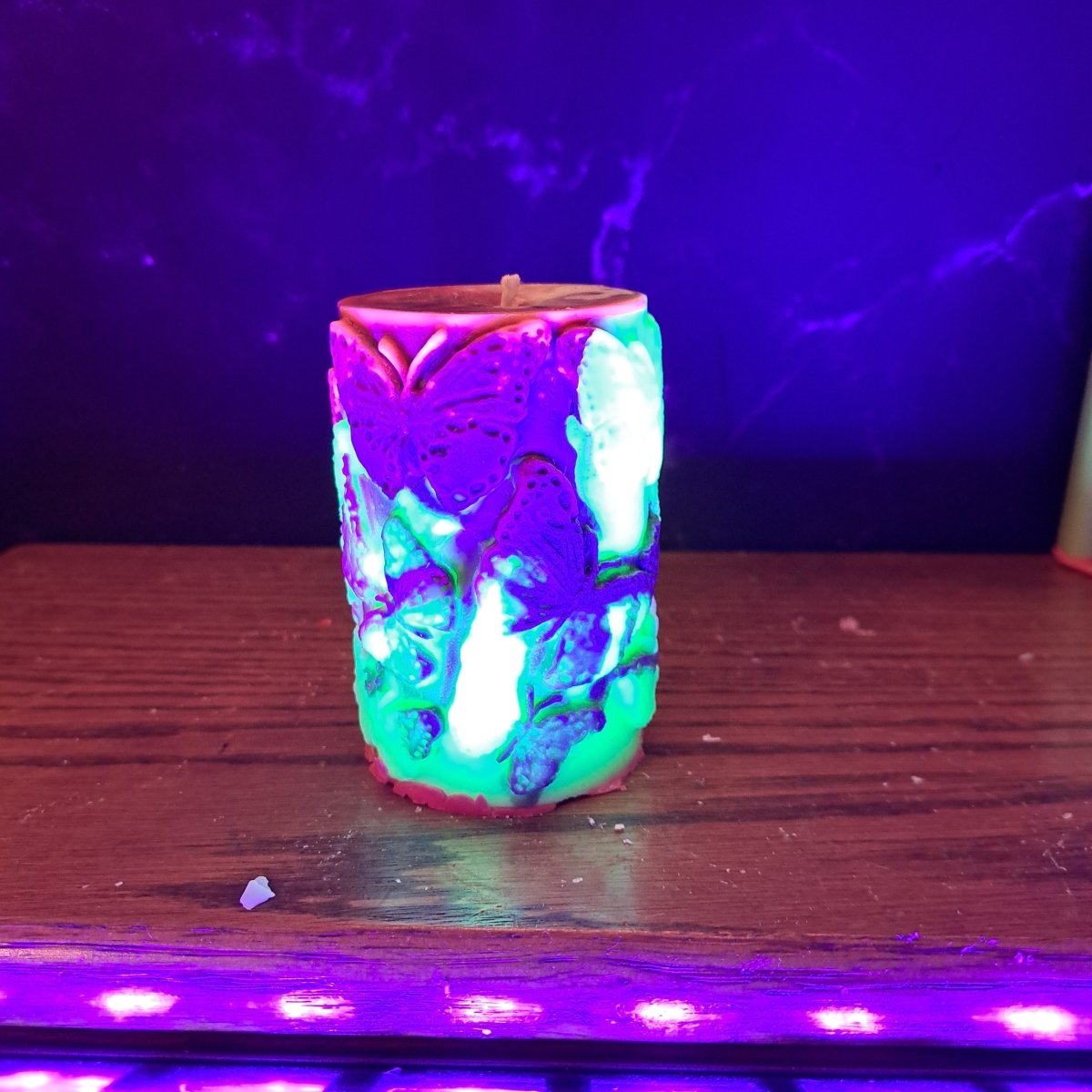 Blacklight/U/V butterfly scented piller candle16