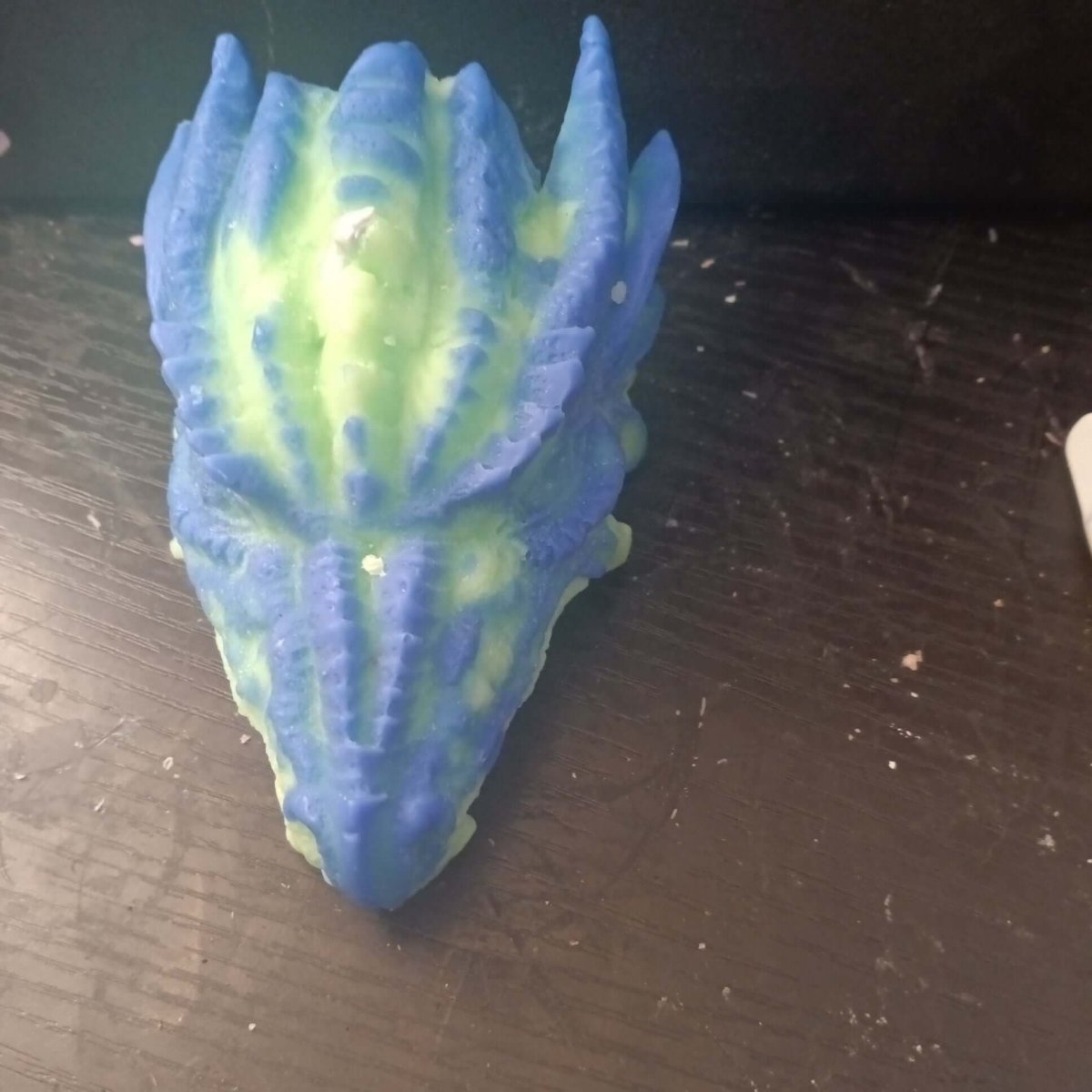 BLUE N BRIGHT GREEN dragons head scented candle15