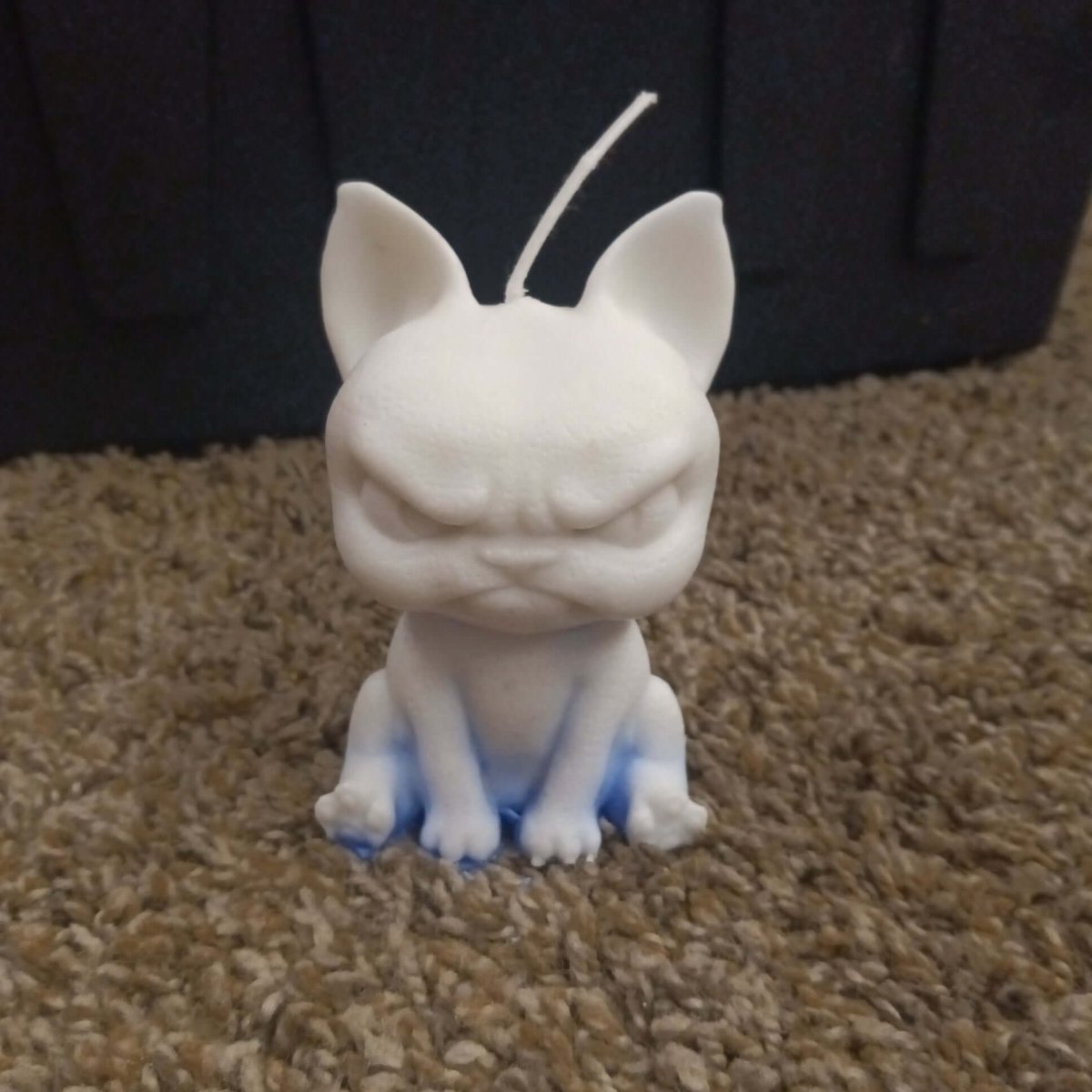 BLUE N WHITE angry dog/ cat scented candle7