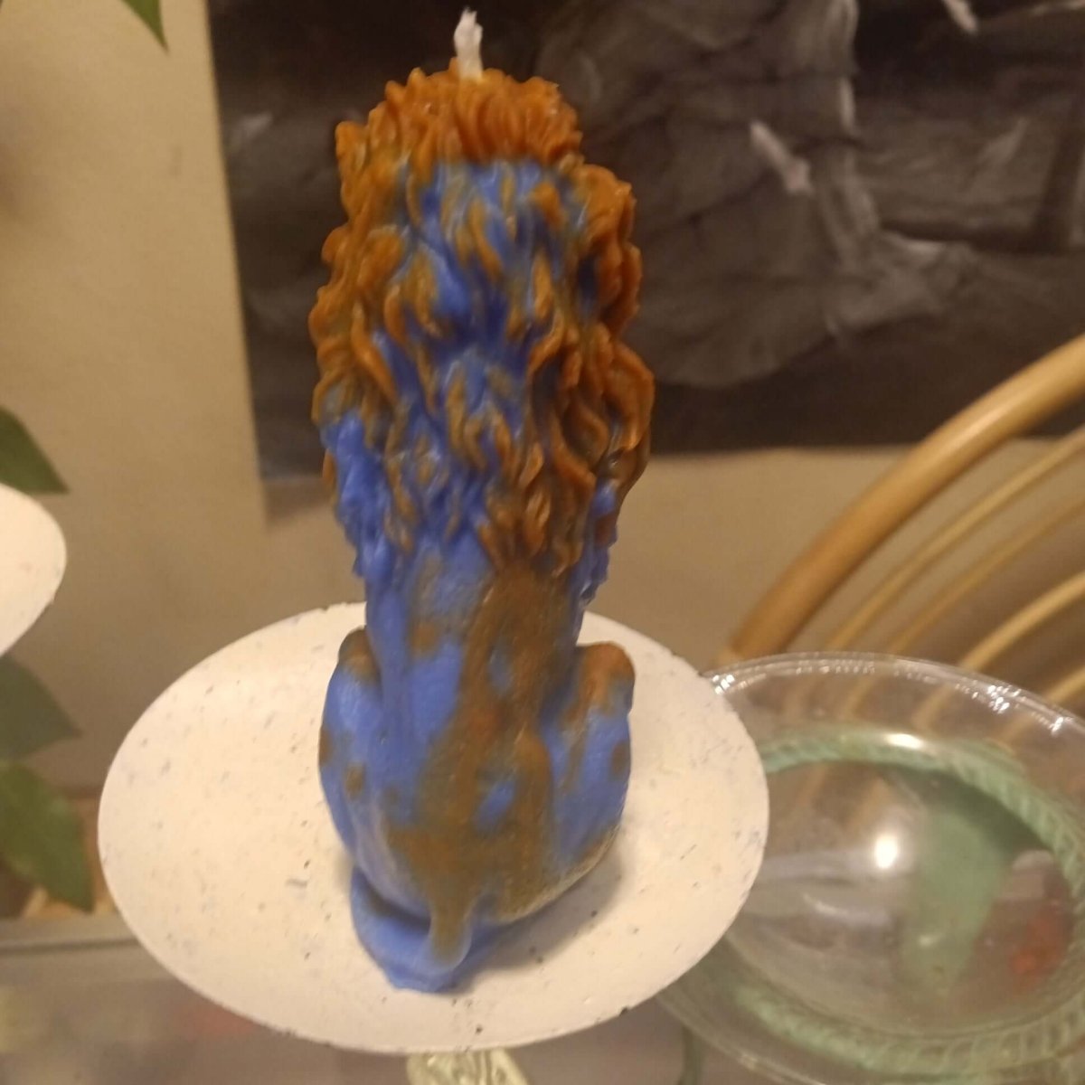 BROWN N BLUE sitting lion scented candle7