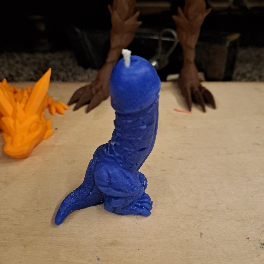 Dark blue scented Dino dong candle5