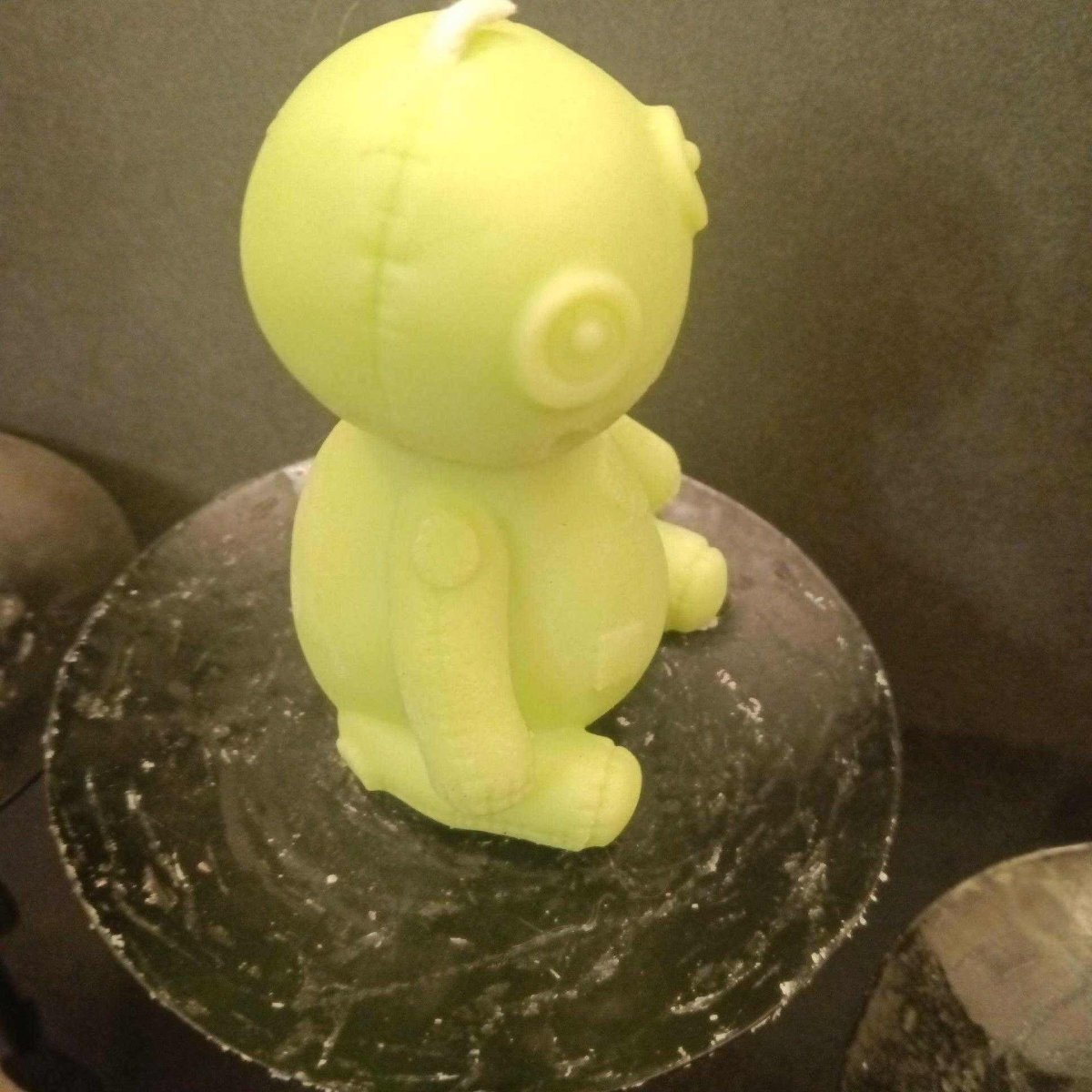 LIME GREEN voo doo doll candle9