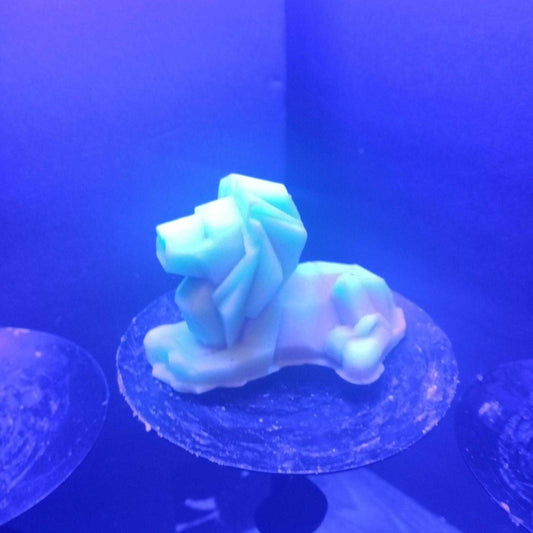 LIMITED EDITION BLACKLIGHT lion candle6