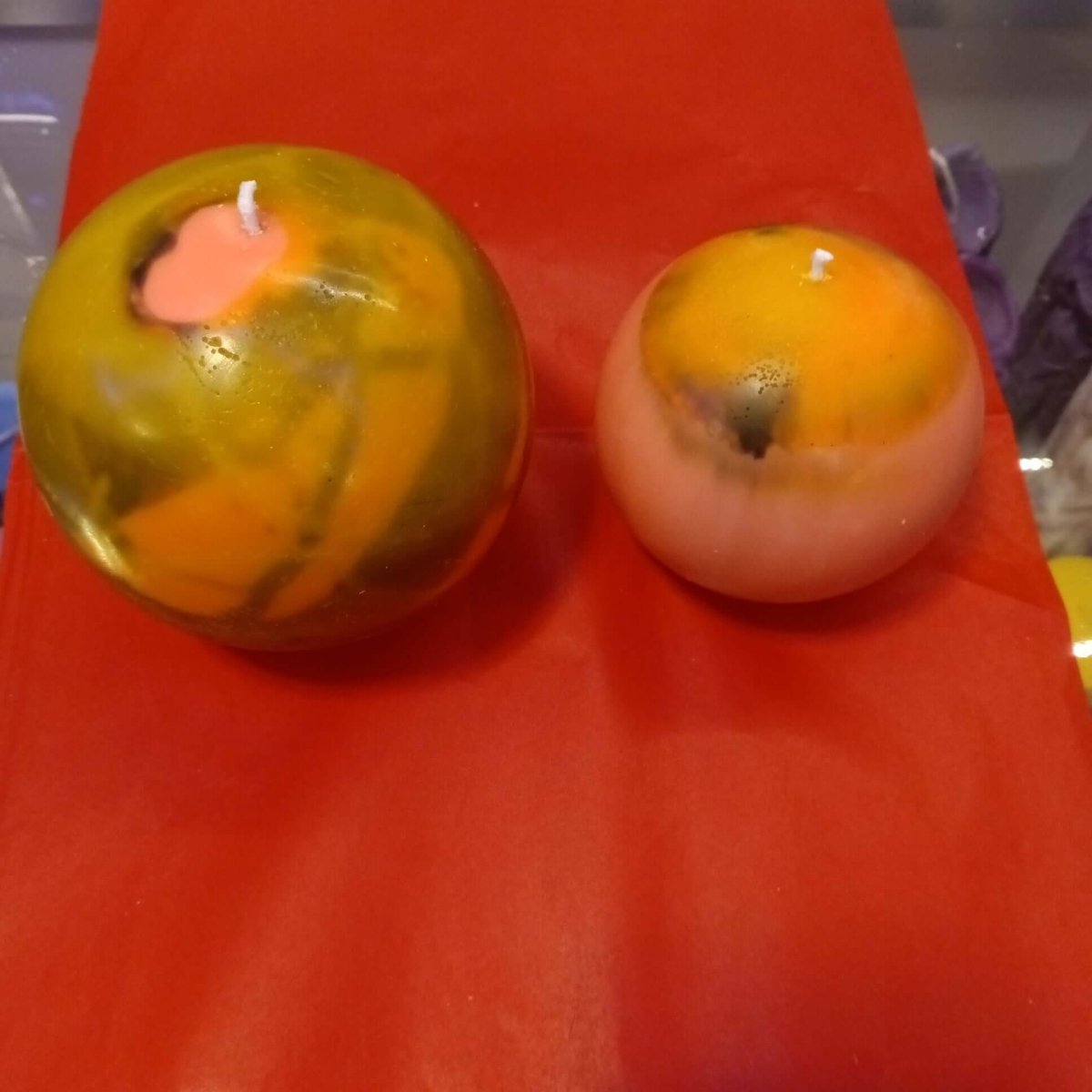 LIMITED EDITION pair of scented orb candles35