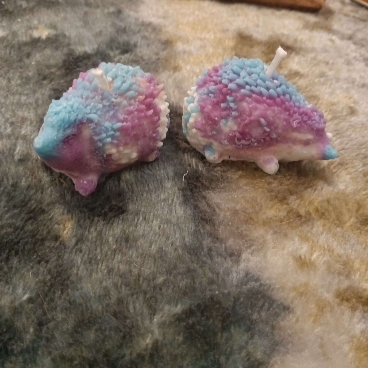 Limited edition pair of two hedgehog candles6