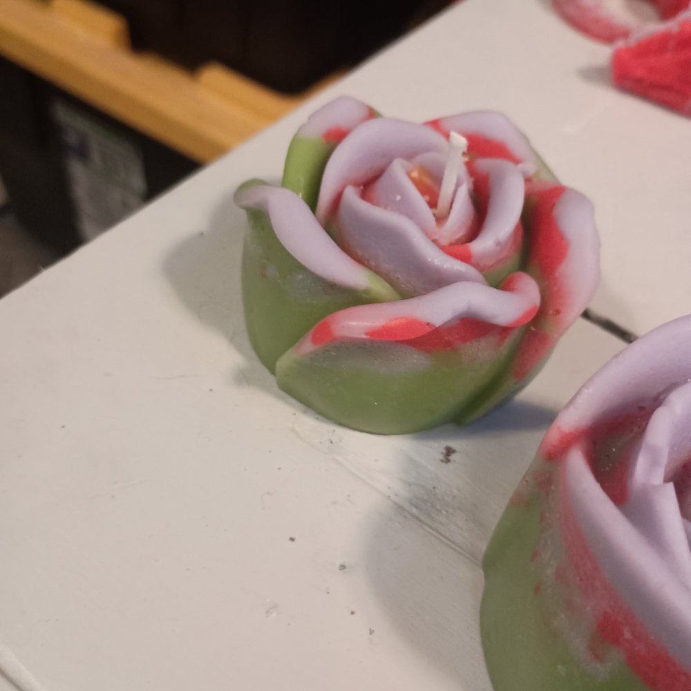 Purple red and green scented flower candles6