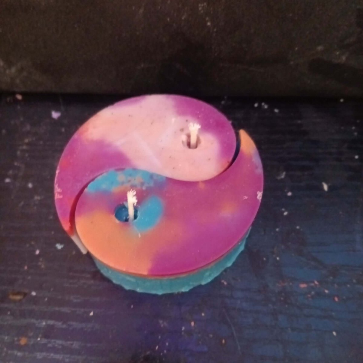 TYE DYE 2 peice yin and yang scented candles8