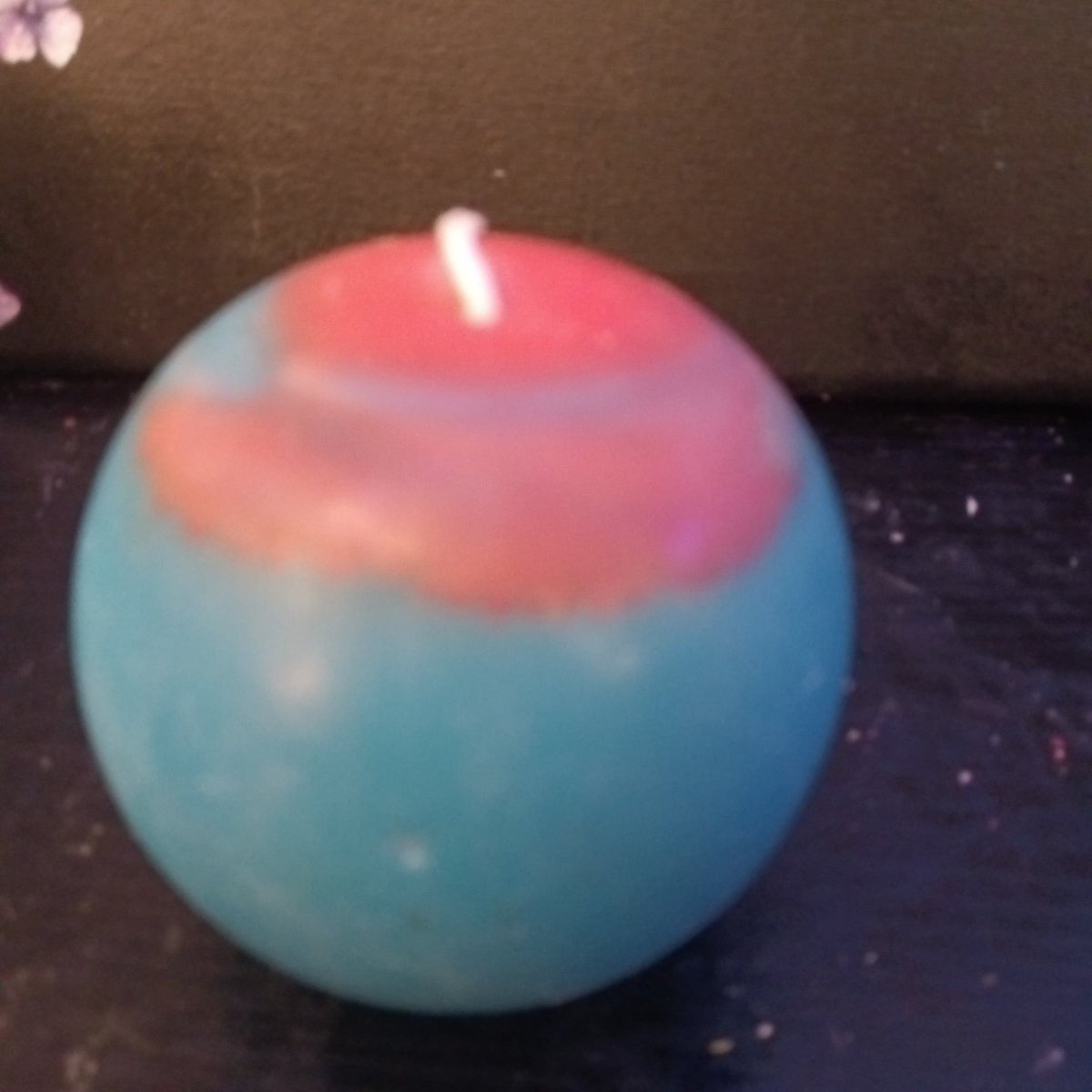 UNIQUE medium orb scented candle15