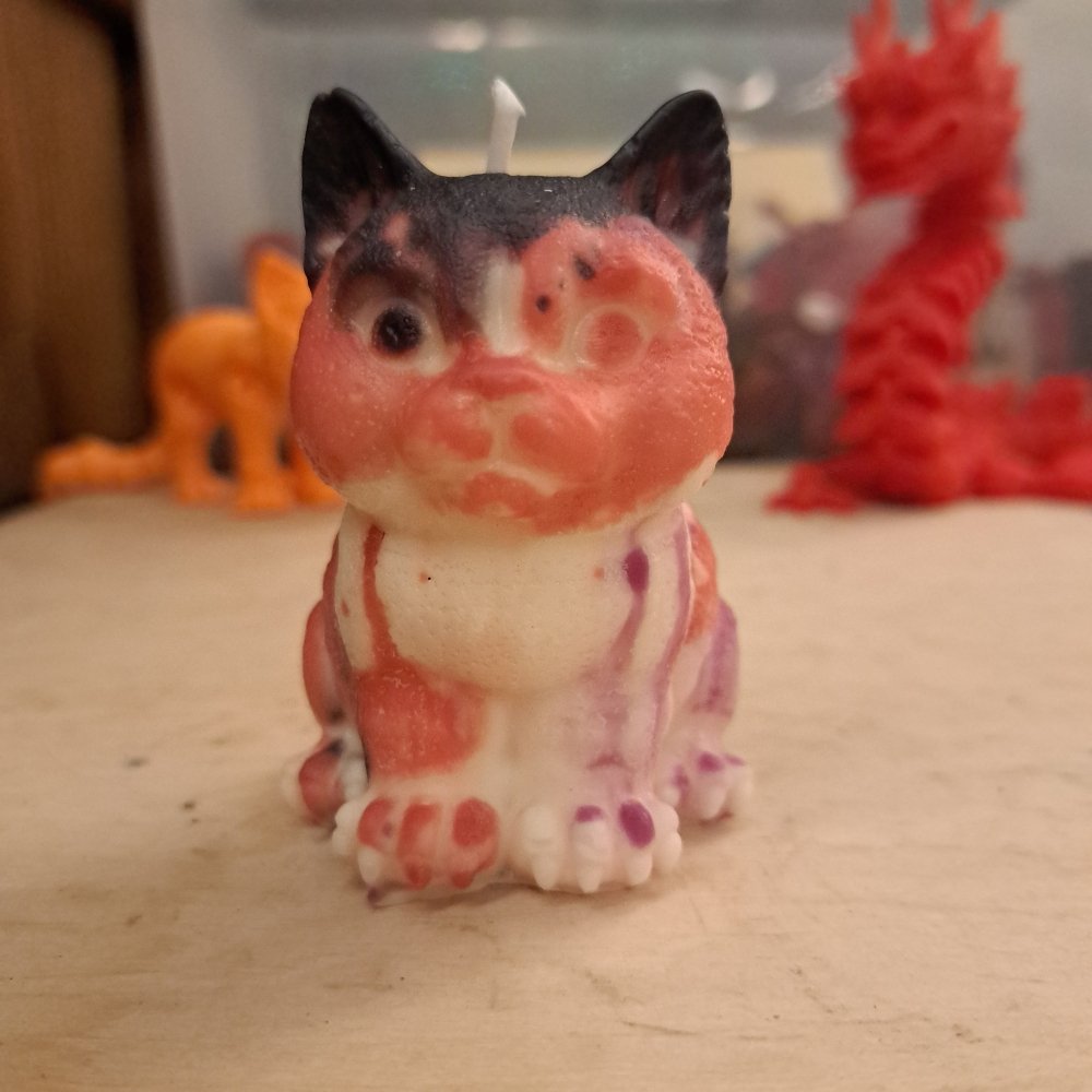 Unique sitting kitty scented candle9